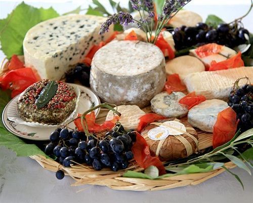 Logis Restaurant Les Geraniums 3* Le Barroux